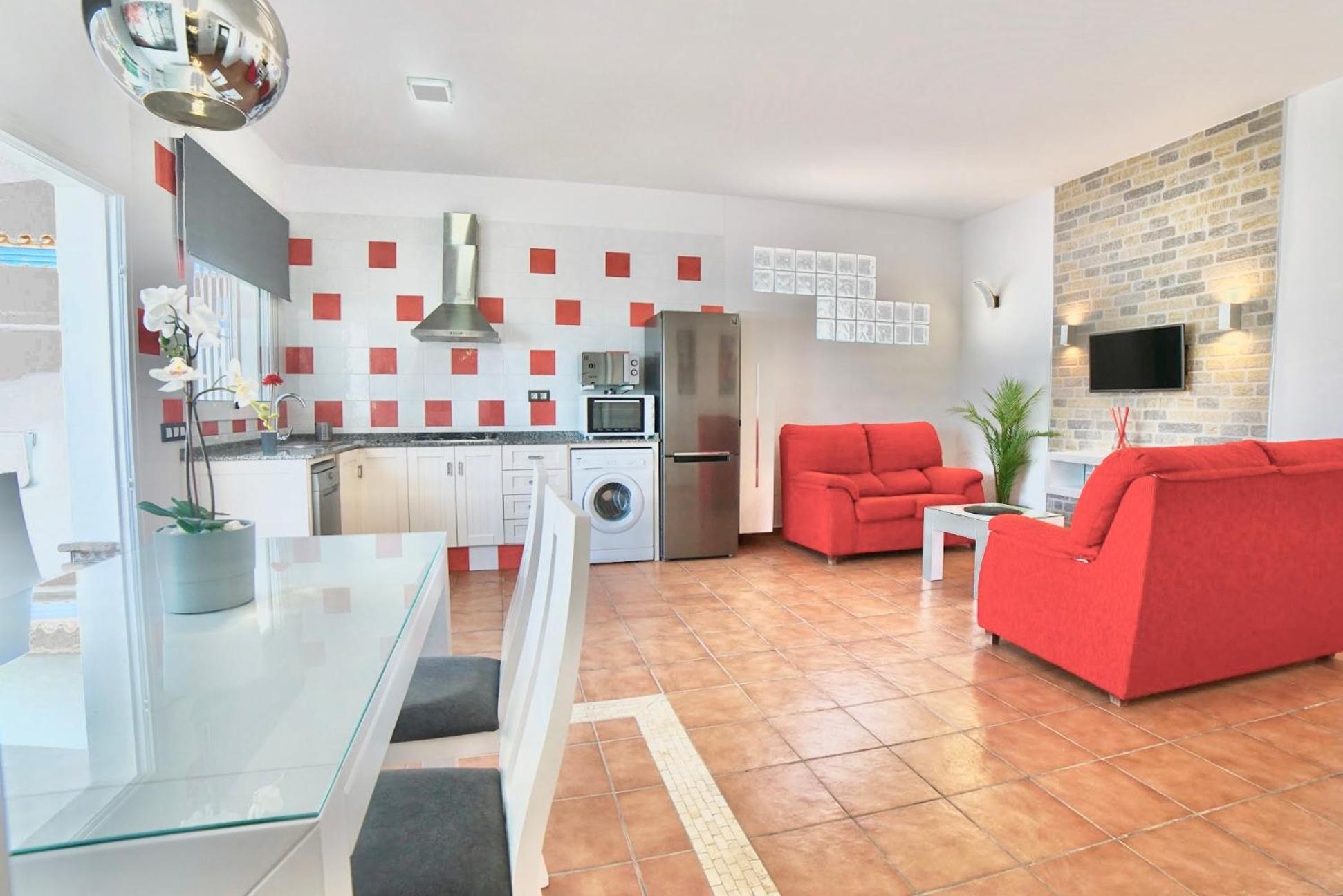 Villa Yuca Con Piscina Privada En โกนิล เด ลาฟรอนเตรา ภายนอก รูปภาพ